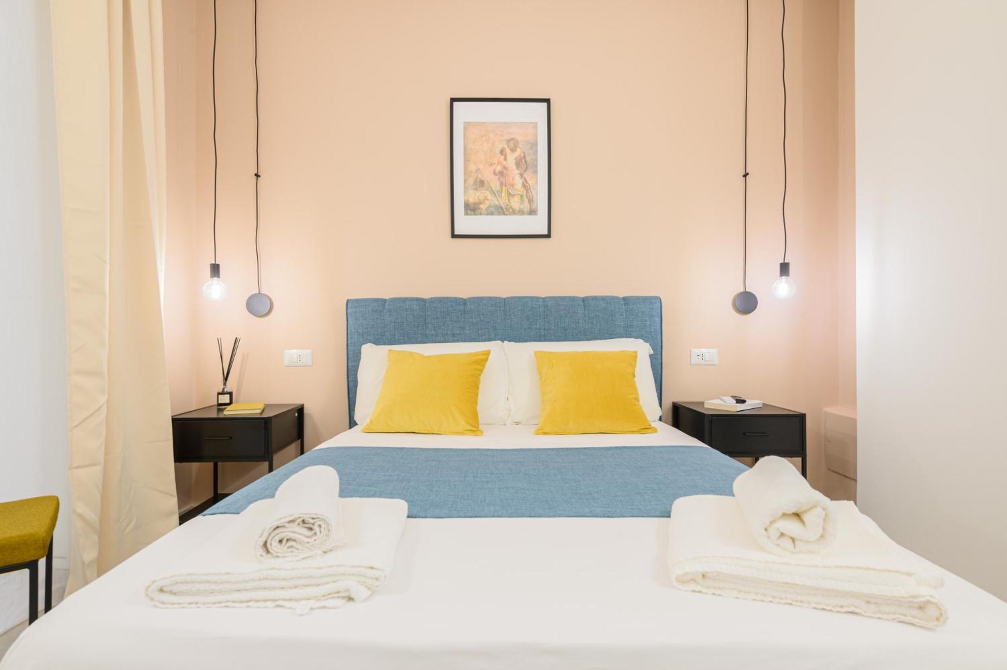 Into Mann Hotel Napoli Bagian luar foto